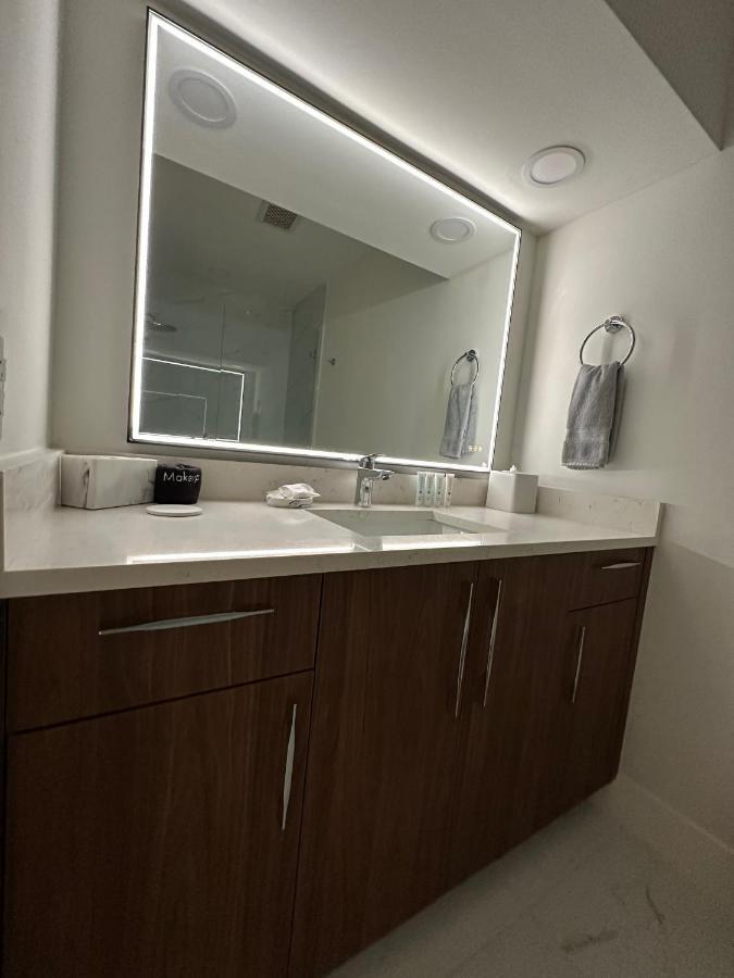 Villa The Sun House - 3 Bed, 2 Bath, Private Pool, Fire Pit, Huge Backyard Fort Lauderdale Exterior foto