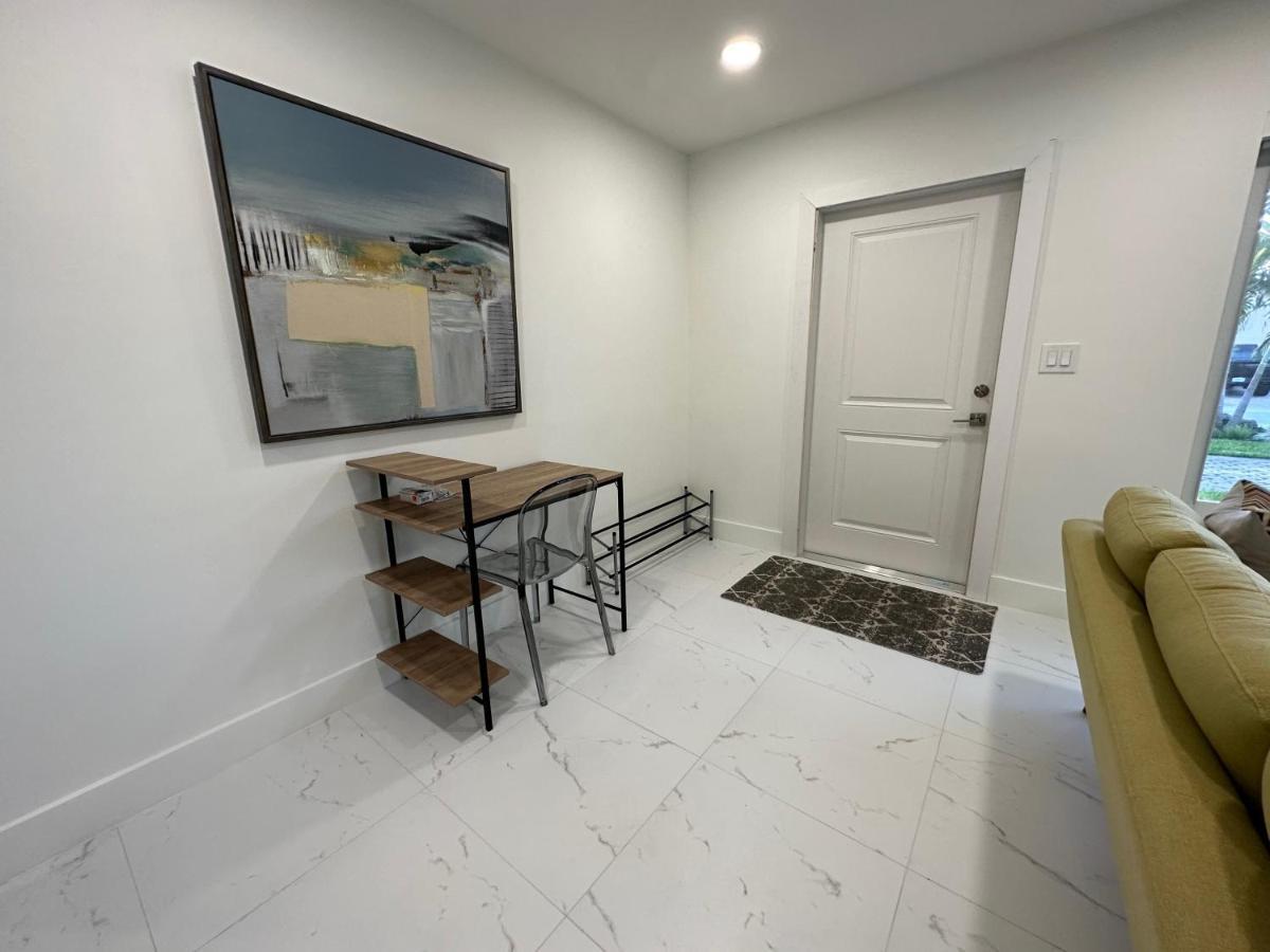 Villa The Sun House - 3 Bed, 2 Bath, Private Pool, Fire Pit, Huge Backyard Fort Lauderdale Exterior foto